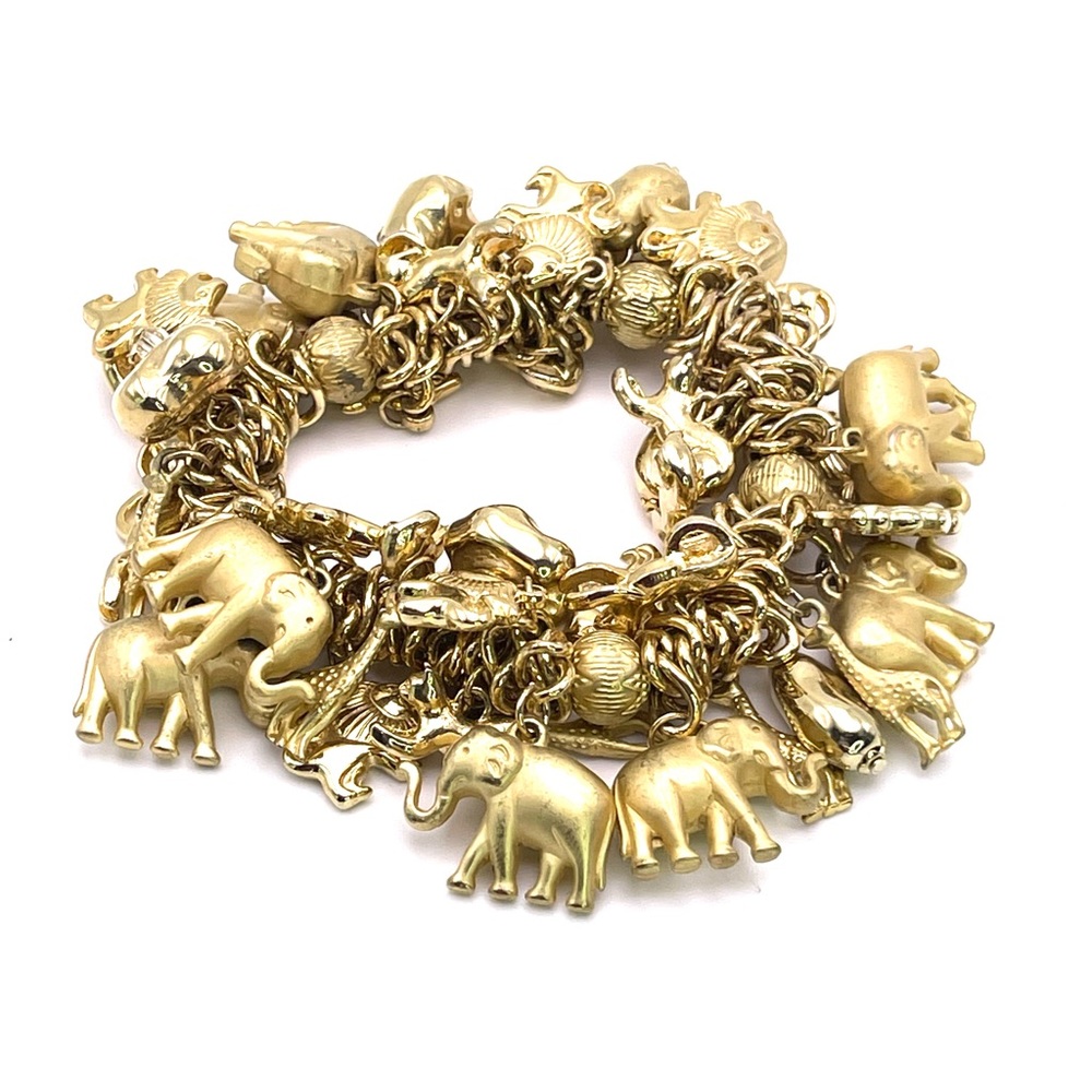 Jungle Safari Animal Elephant Lion Giraffe Gold Colored Charm Bracelet | B094